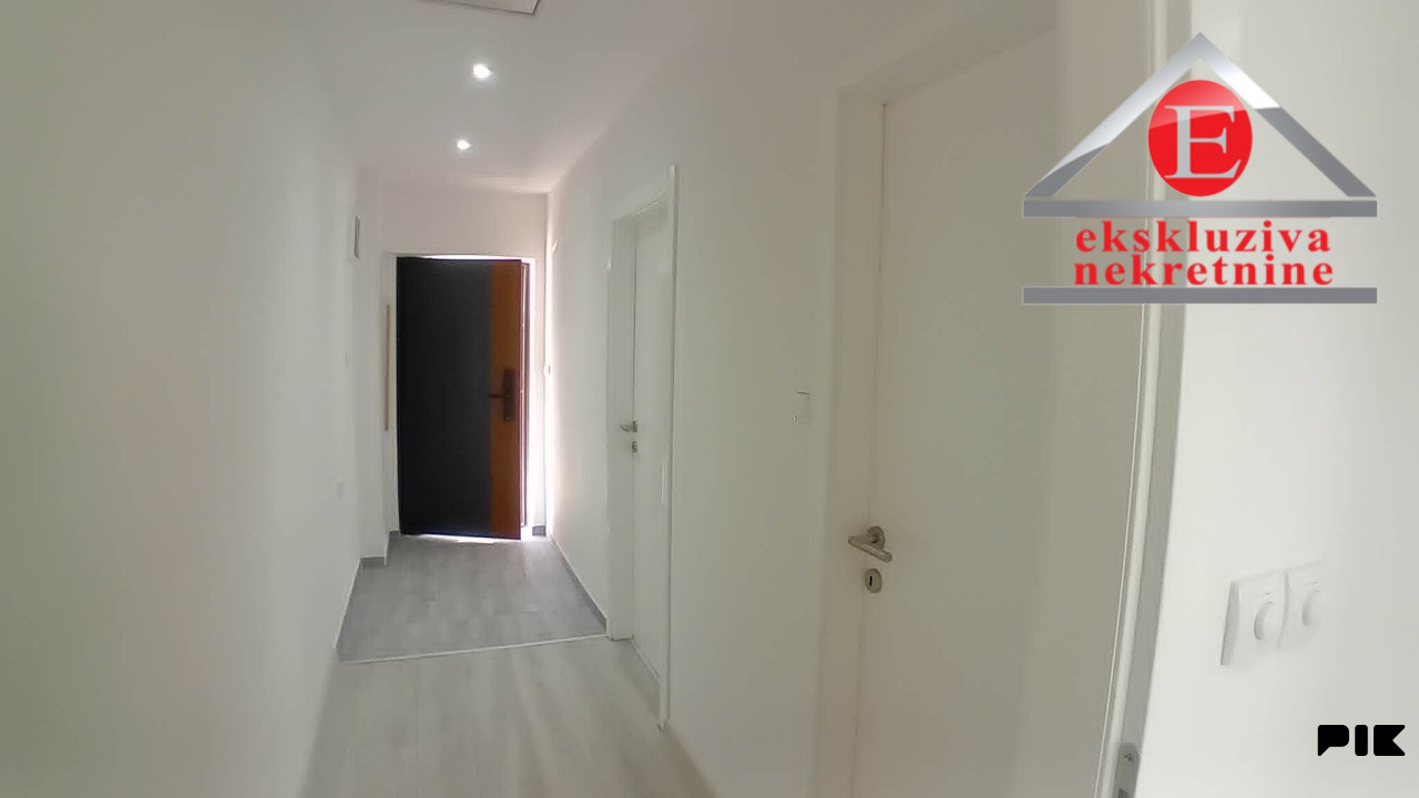 - CENTAR - Jednosoban stan površine 36 m2 ID 4291/DŠ 10