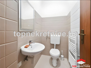 Višenamjenski poslovni prostor od 68m2 na Šipu photo 5