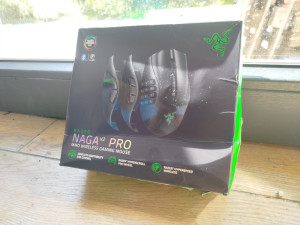 Razer Naga V2 Pro Premium bežični gaming miš