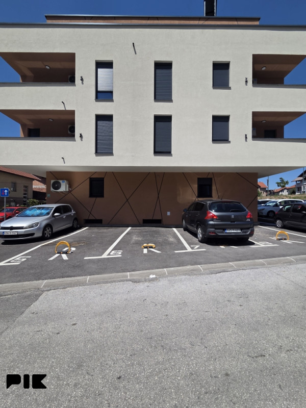 Parking mjesto | garaža Dobrinja
