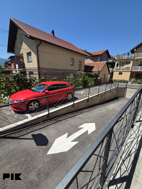 Parking mjesto | garaža Dobrinja 5
