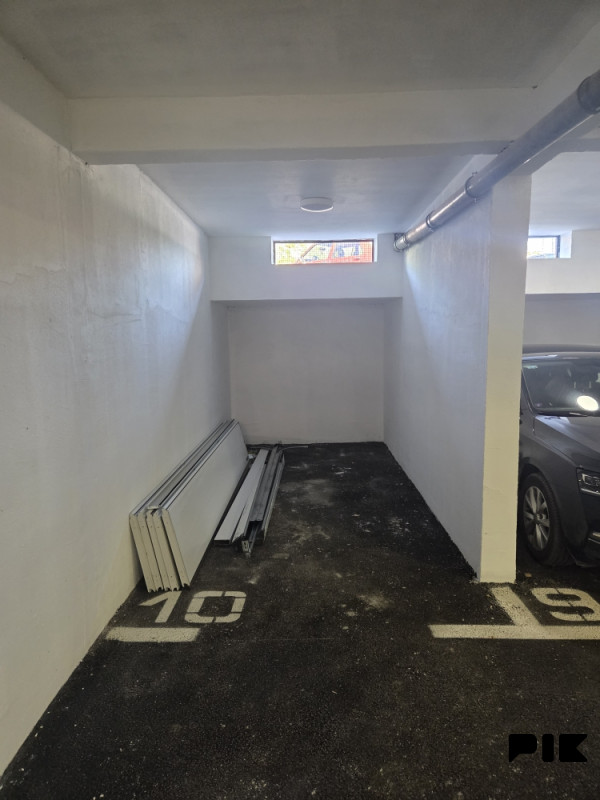 Parking mjesto | garaža Dobrinja 10