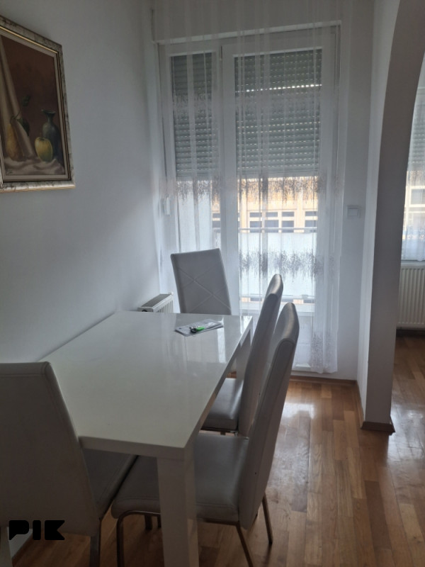 Dvosoban stan centar Banja Luka 5