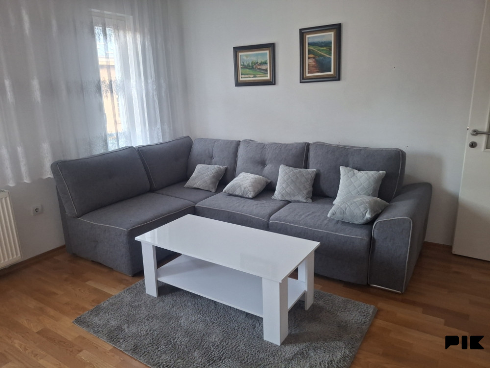 Dvosoban stan centar Banja Luka 6