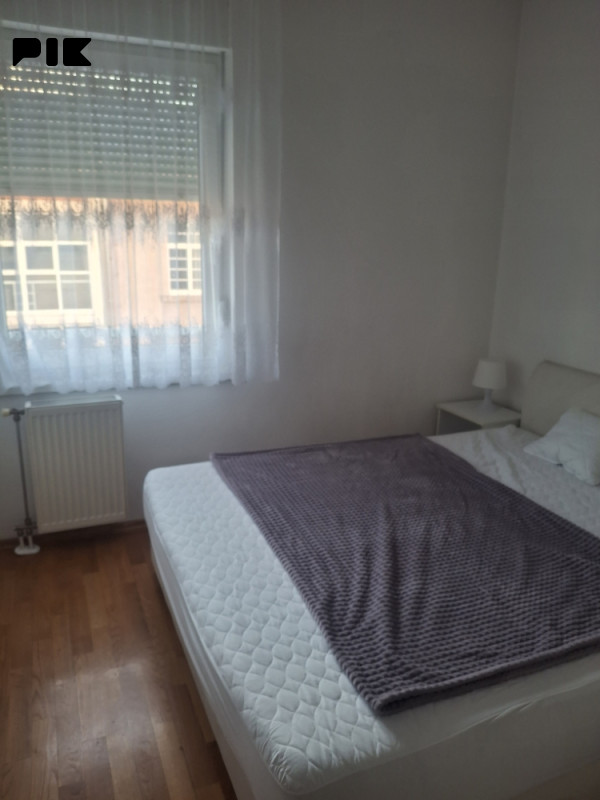 Dvosoban stan centar Banja Luka 8