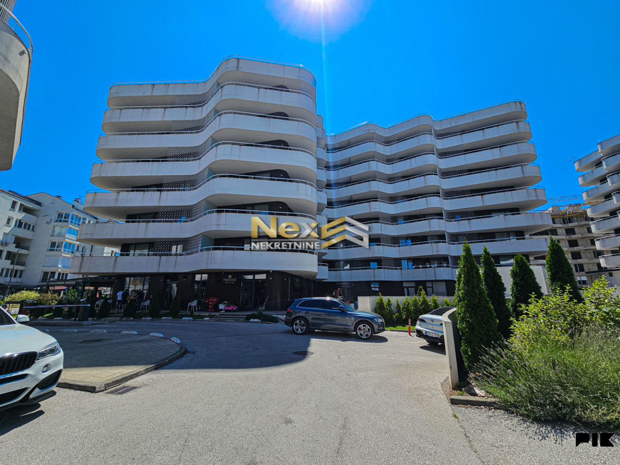 Moderno namješten stan sa parking mjestom SARAJEVO WAVES 2 20