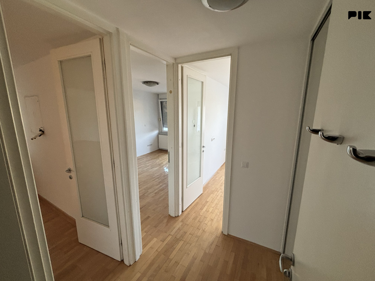 Trosoban stan sa terasom, Ciglane - Centar 86m2 6