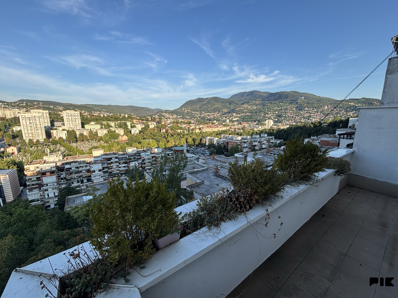 Trosoban stan sa terasom, Ciglane - Centar 86m2 11