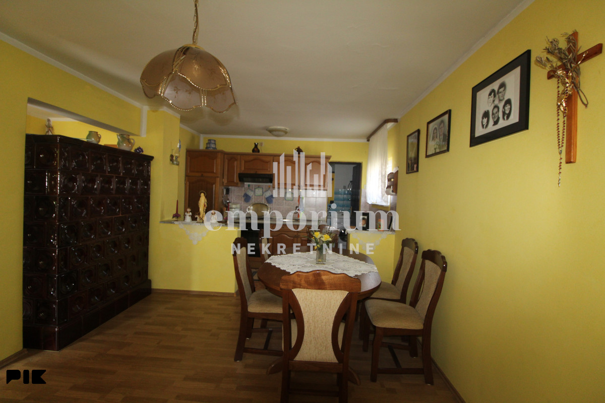 Useljiva kuća površine 80 m2 sa placem od 3.478 m2 ID: 2766/BN 4