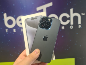 iPhone 15 pro 128 GB zdravlje baterij 89%