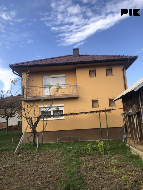 Kuća Bosanska Krupa 150m2
