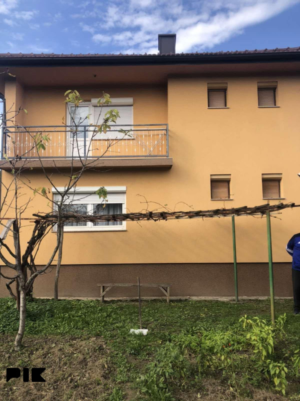 Kuća Bosanska Krupa 150m2 2