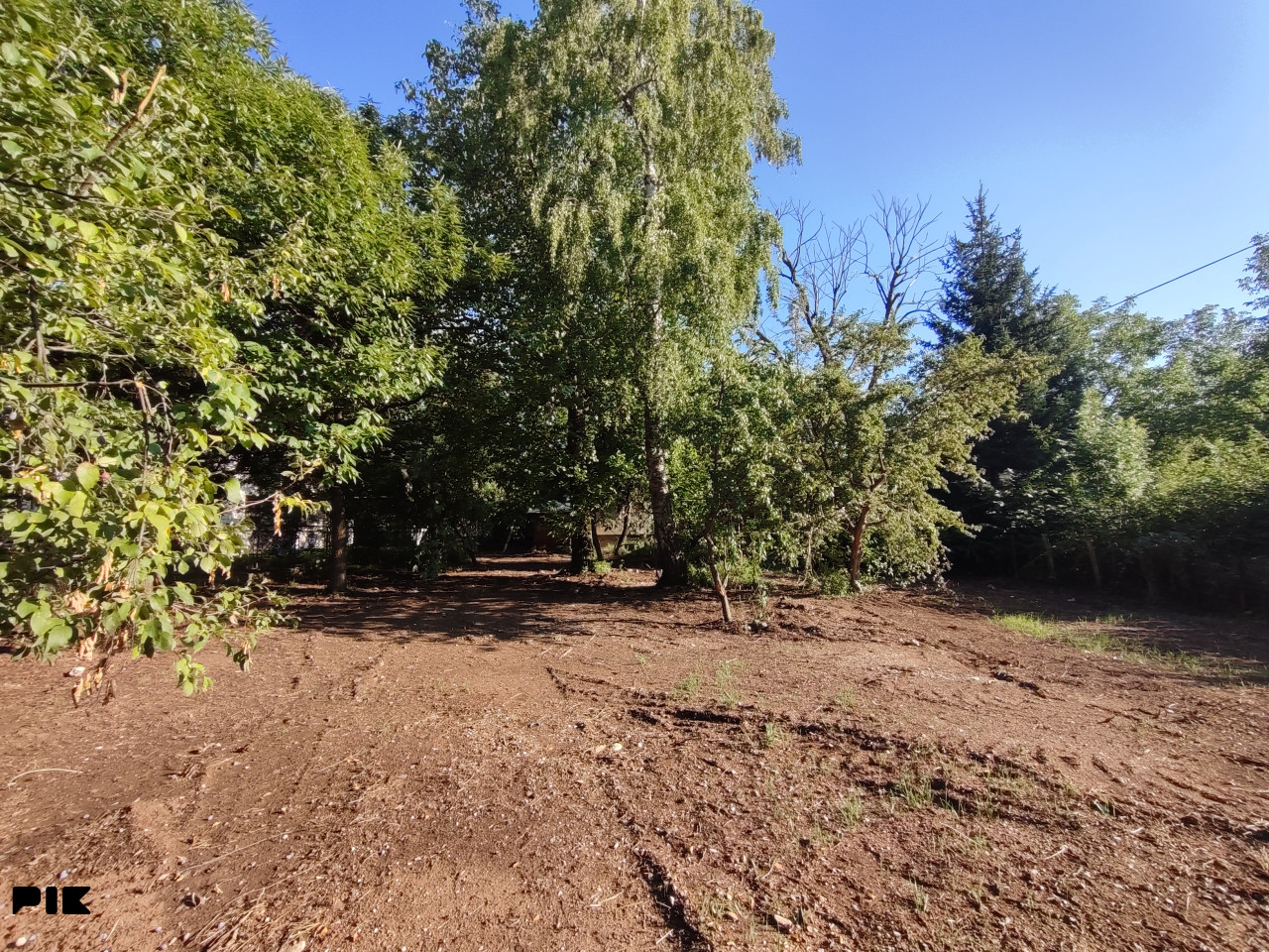 Kuća na parceli od 900m2 na odličnoj lokaciji, Butmir, Ilidža 10