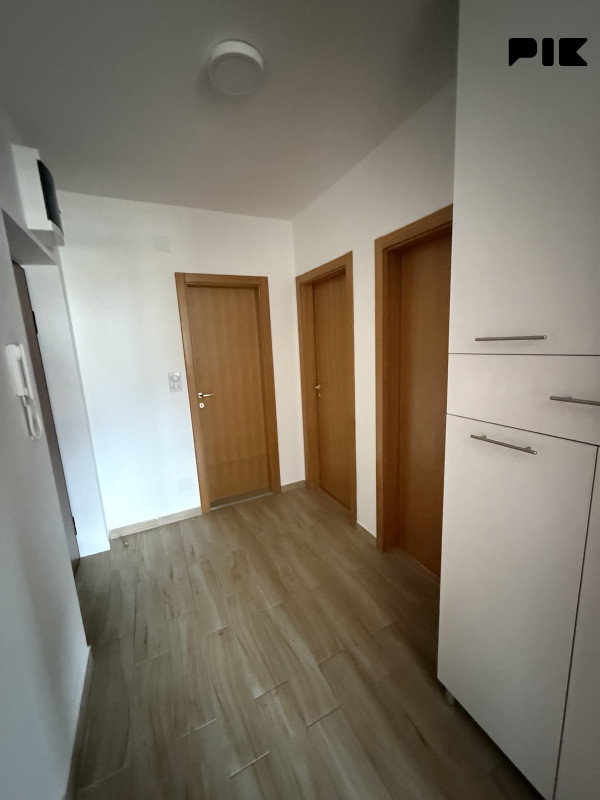 Stan Istočno Sarajevo 60m2 5