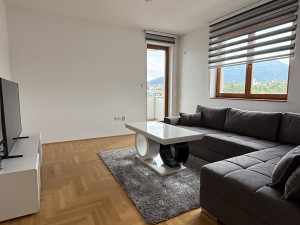 Stan Istočno Sarajevo 60m2 photo 2