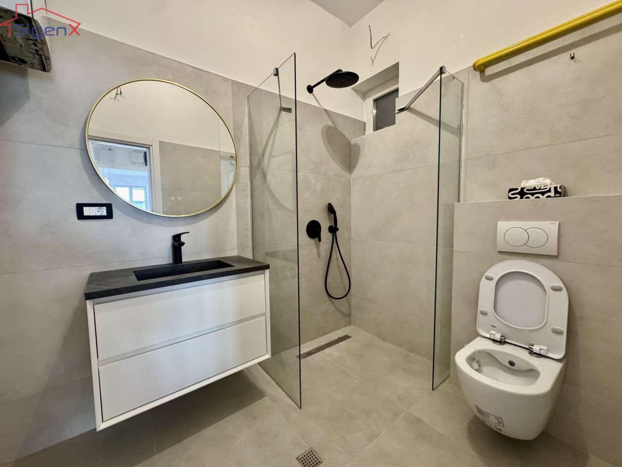 NOVO ADAPTIRAN/Četverosoban stan/Centar/96m2/poslovni prostor 5