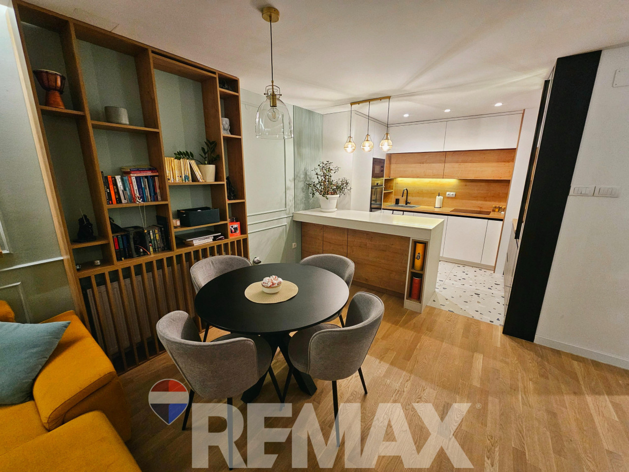 Moderan trosoban stan | 67m2 | River city | Kompletno namješten 3