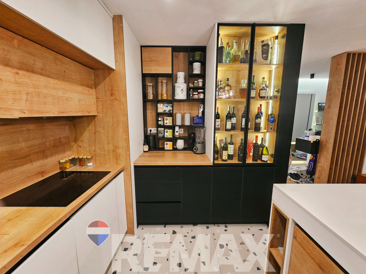Moderan trosoban stan | 67m2 | River city | Kompletno namješten 7