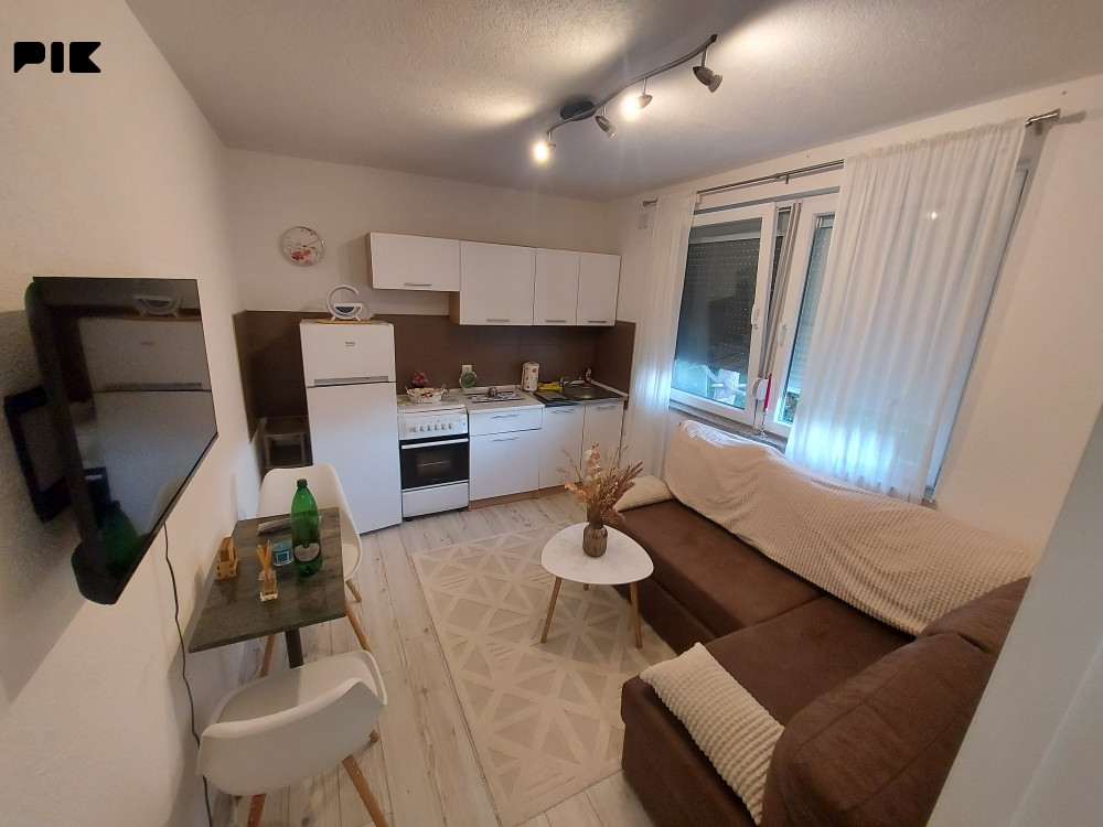Stanovi i apartmani Bihać - Kulen Vakuf 12