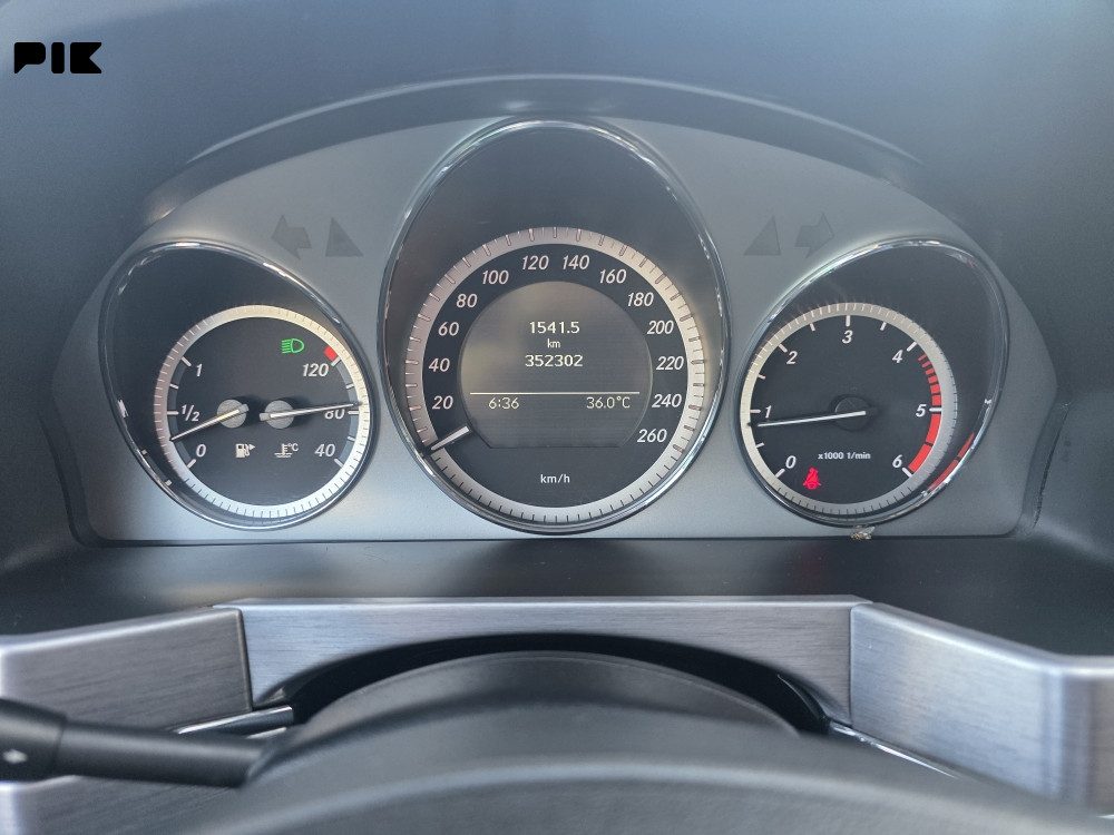 Mercedes-Benz GLK 200 CDI 2011G  065 007 017