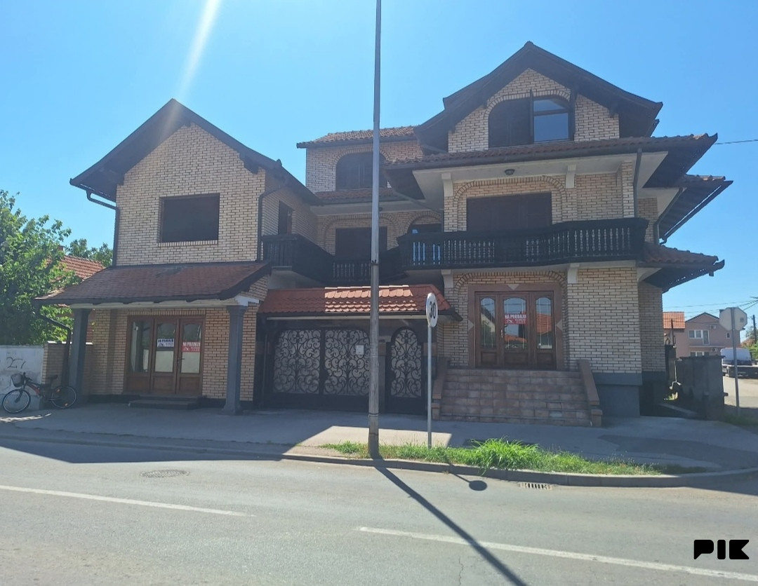 Kuća Bijeljina 500m2
