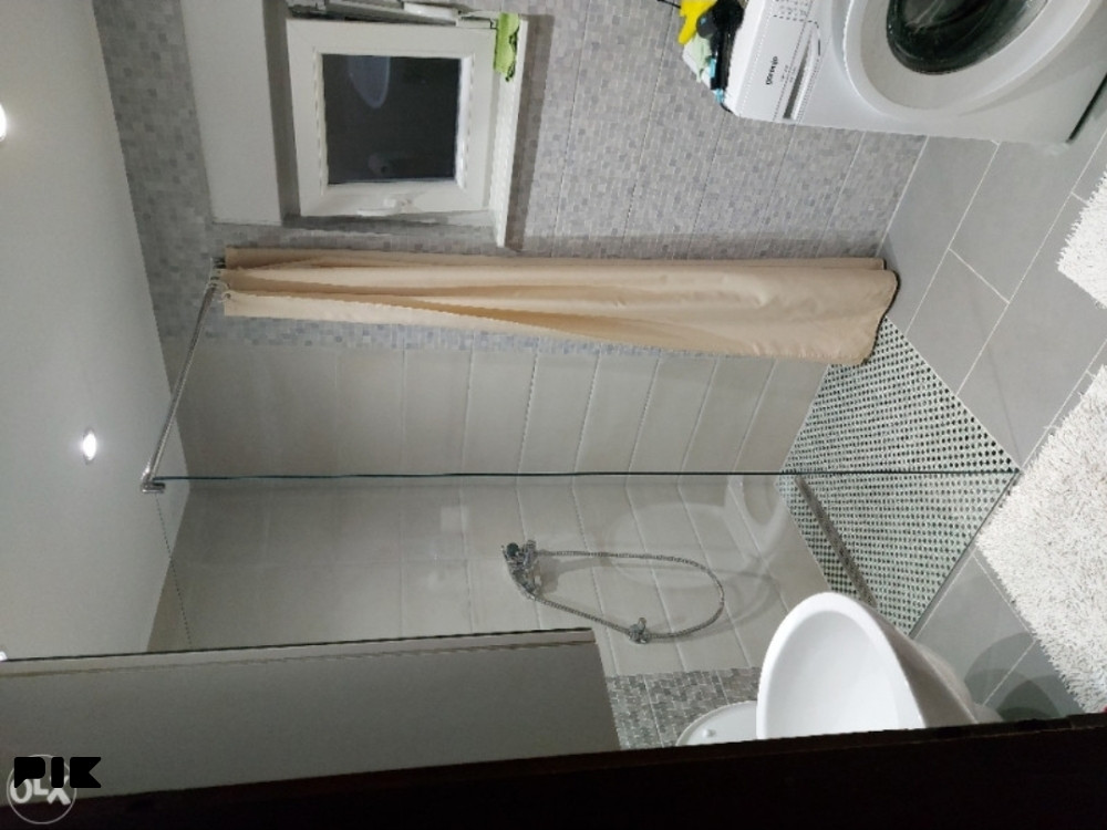 Izdajem stan/sobe studenticama kod Filozofskog fakulteta 7