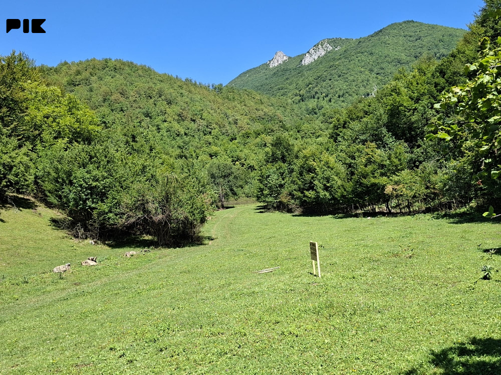 Zemljište kod JAJCA (Jezero Đo) Ćerkazovići 4