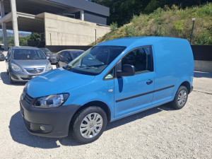 VW CADDY 1,6 TDI KLIMA 2012g