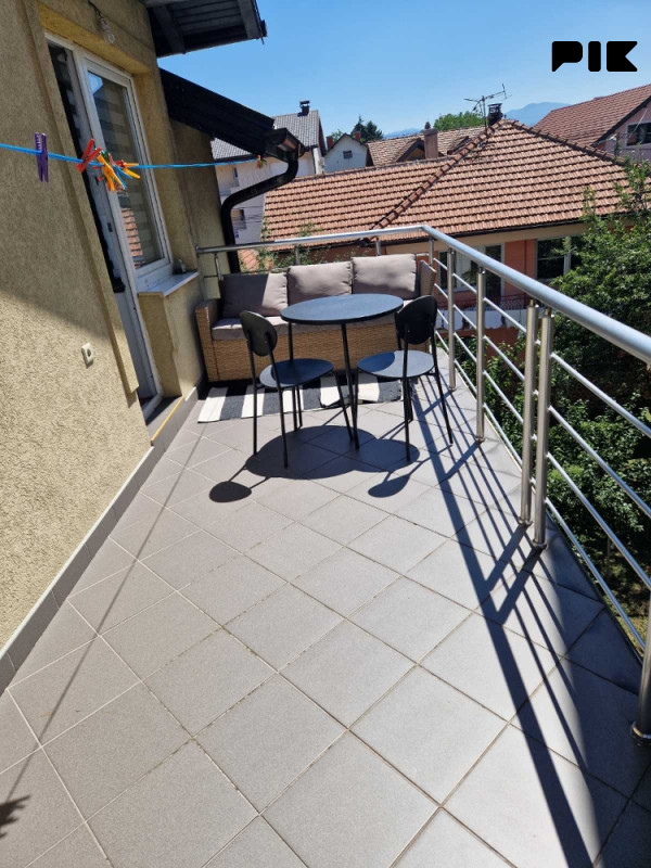 Stanovi i apartmani Ilidža 5