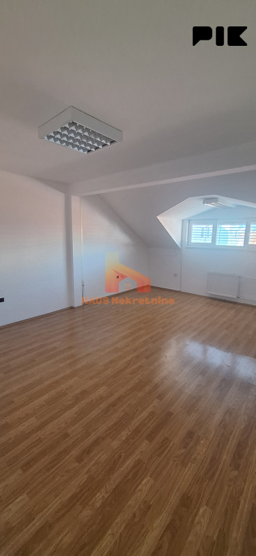 Poslovni prostor Banja Luka 210m2 11