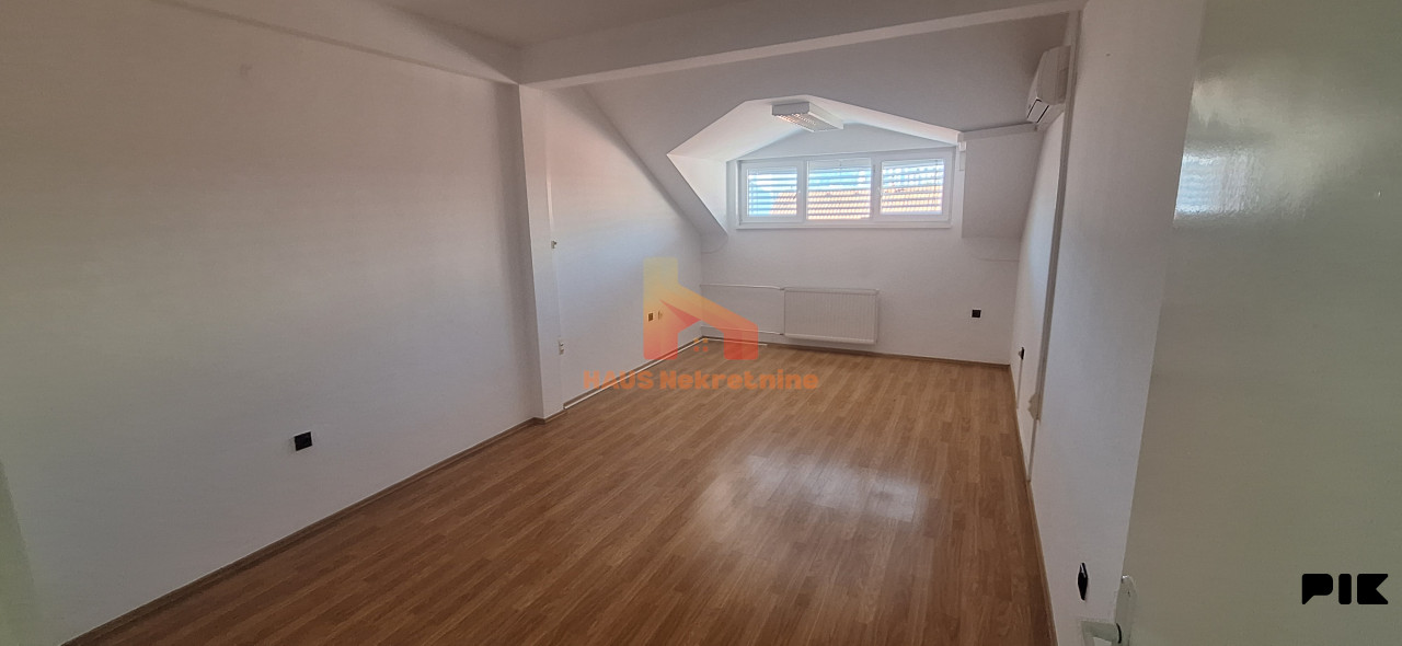 Poslovni prostor Banja Luka 210m2 12
