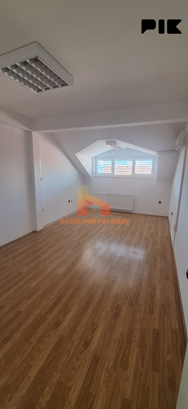 Poslovni prostor Banja Luka 210m2 13