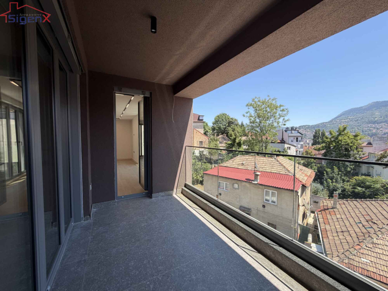 SIGENX : Mejtaš/ 160m2 Premium četverosoban stan/ Ekskuzivno 10