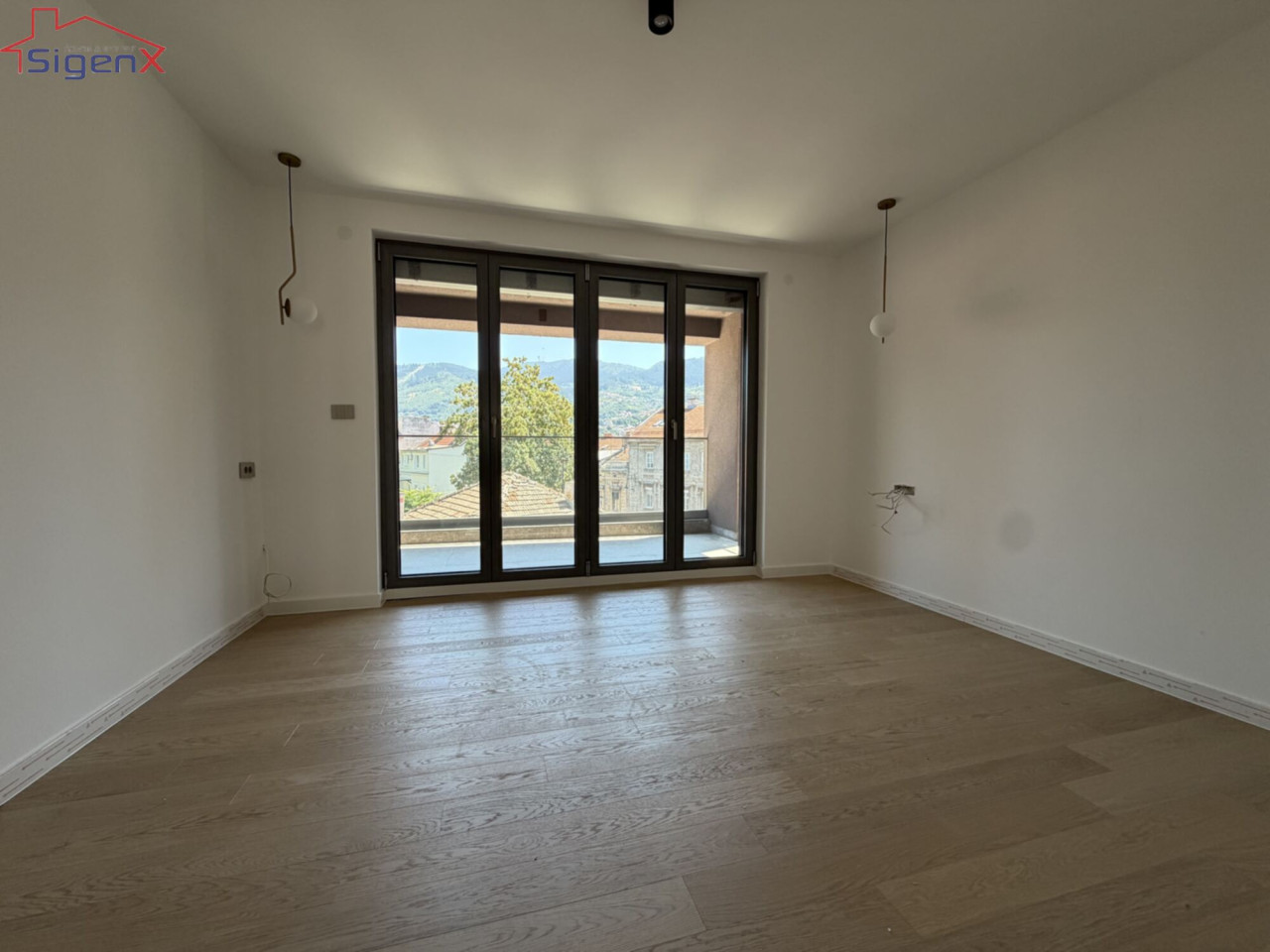 SIGENX : Mejtaš/ 160m2 Premium četverosoban stan/ Ekskuzivno 21
