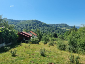 AURA/ Zemljište 1600 m2 - Faletići, Stari Grad