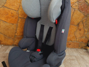 AUTOSJEDALICA ZA DJECU 9-36 KG  CAM  ITALIA sa Jastukom za glavu