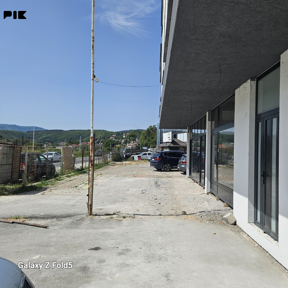 Stanovi  Hadžići,Binjezevo 18