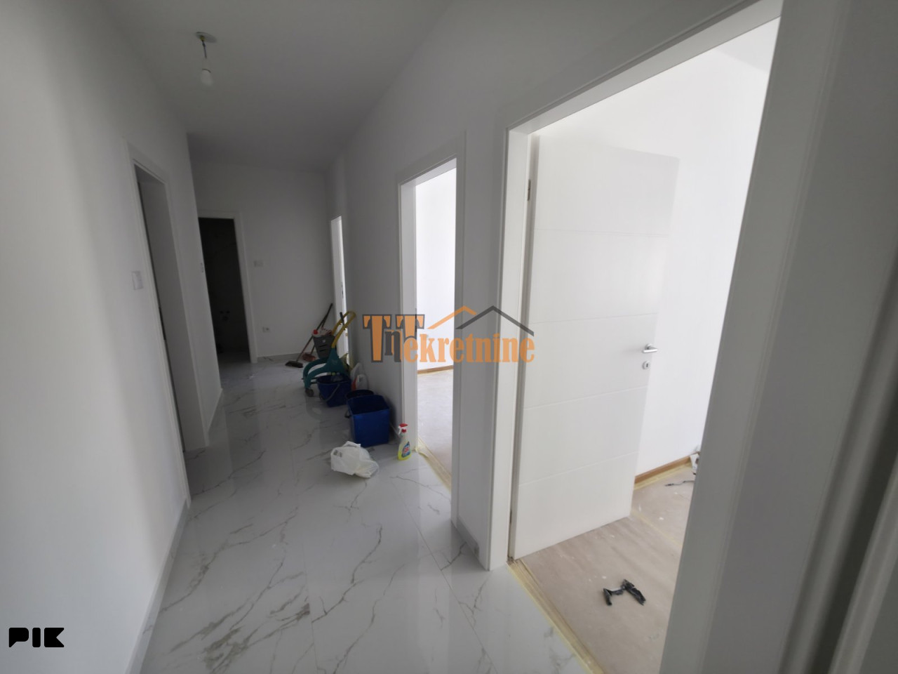 Četvorosoban stan 75,19 m2 - Borik 7