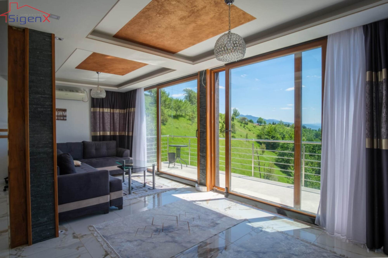 SIGENX: Kuća sa bazenom/ Panoramski pogled/ Privatnost/ Nahorevo 10