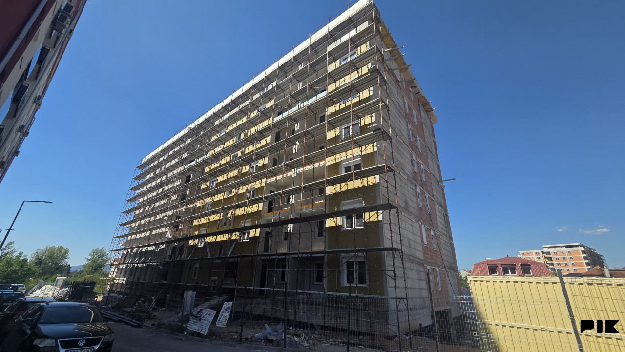 Trosoban stan Istočno Sarajevo 55m2 / 2.sprat 2