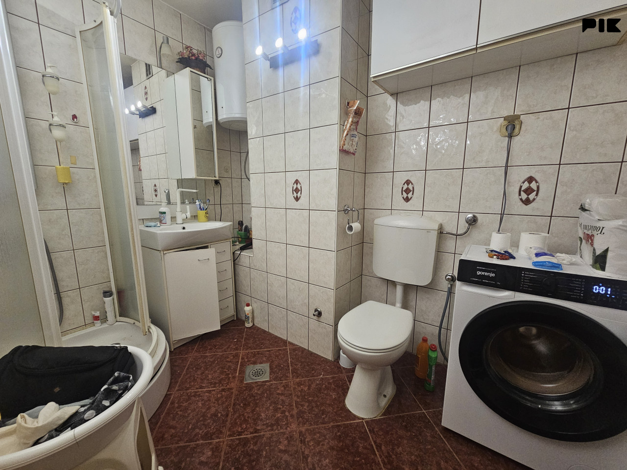 Trosoban stan / Antuna Hangija / Centar 17