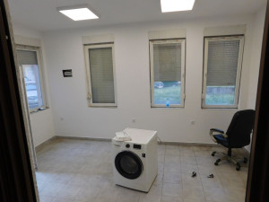 Commercial space 60m2 - Krajina neighborhood photo 4