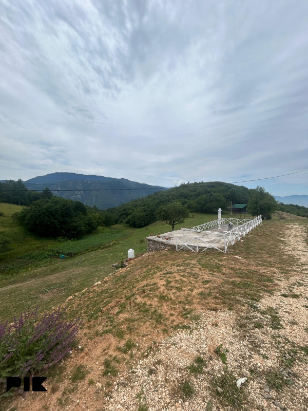 ZEMLJIŠTE 53.506 m2 sa objektom 150 m2 - BORIJE - STARI GRAD 7
