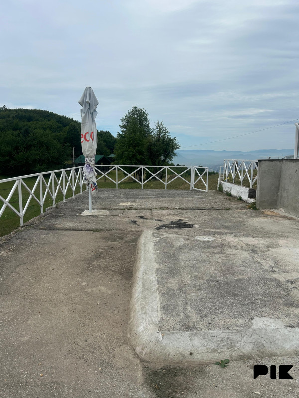 ZEMLJIŠTE 53.506 m2 sa objektom 150 m2 - BORIJE - STARI GRAD 12