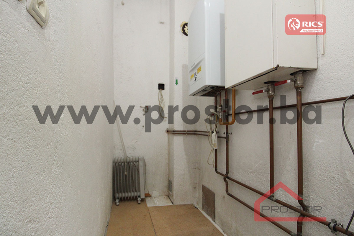 PROSTOR izdaje: Poslovni prostor, 104m2, Otoka 12