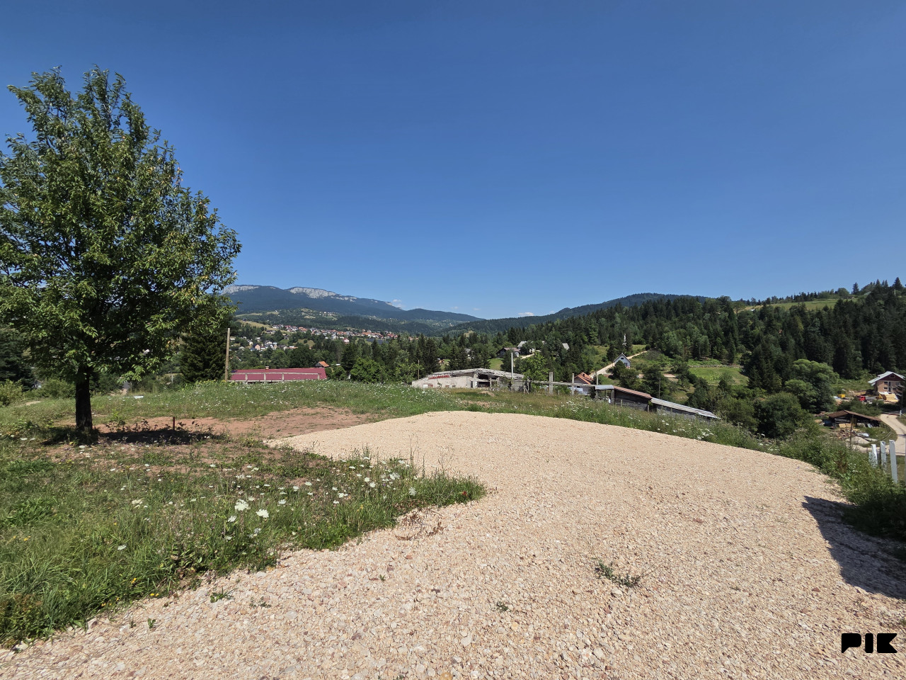 Zemljište Pale 1954m2 4