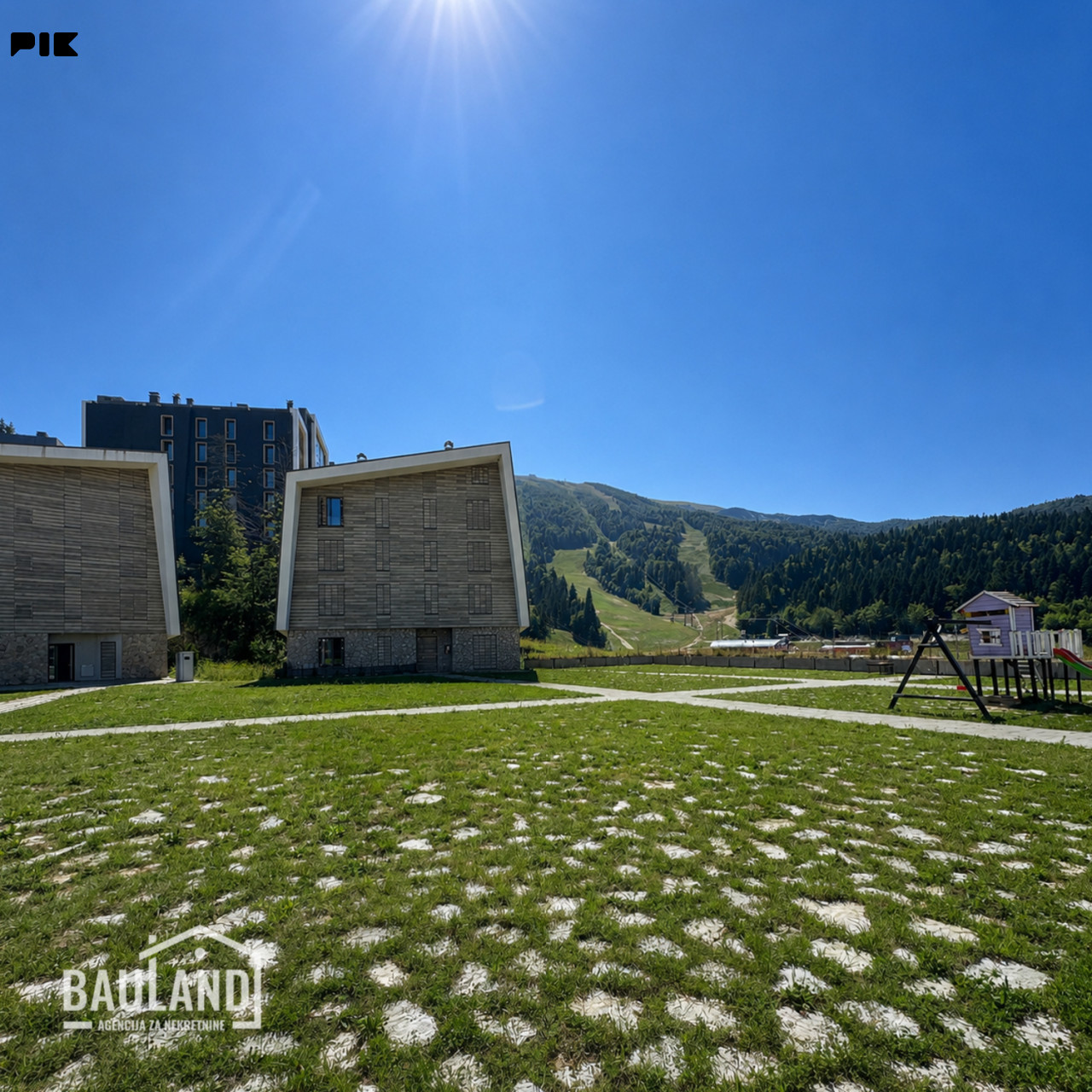 BAULAND/ Luksuzan apartman uz samu skijašku stazu/ Bjelašnica 23