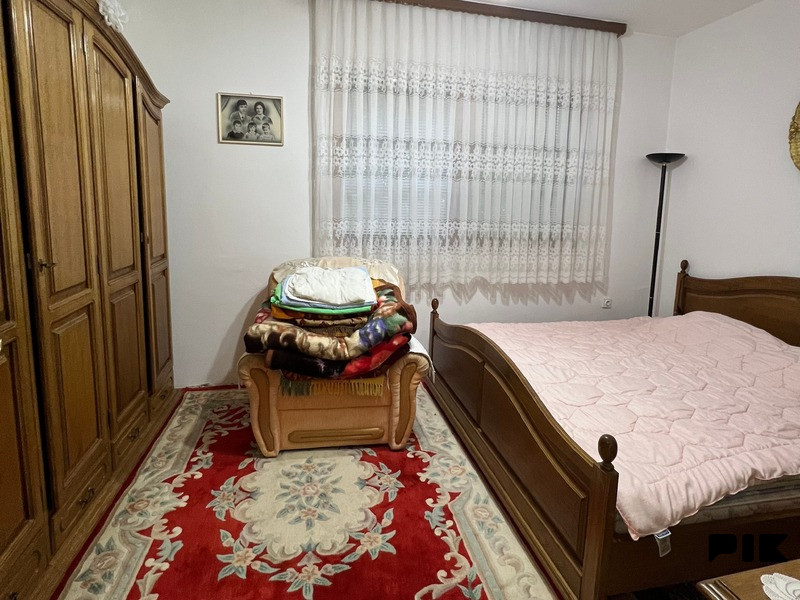 Kuća sa okućnicom Hadžići centar 14