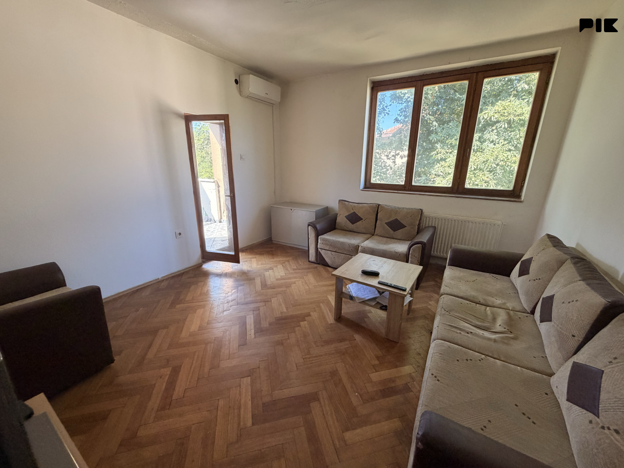PRODAJA Stan Hrasnica TROSOBAN 10