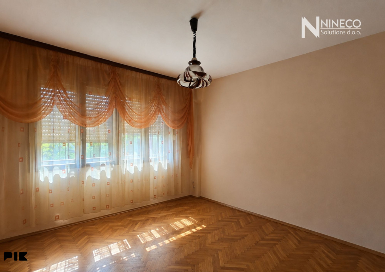 KUĆA SA POMOĆNIM OBJEKTIMA - ALEKSANDROVAC - 164 m2 11